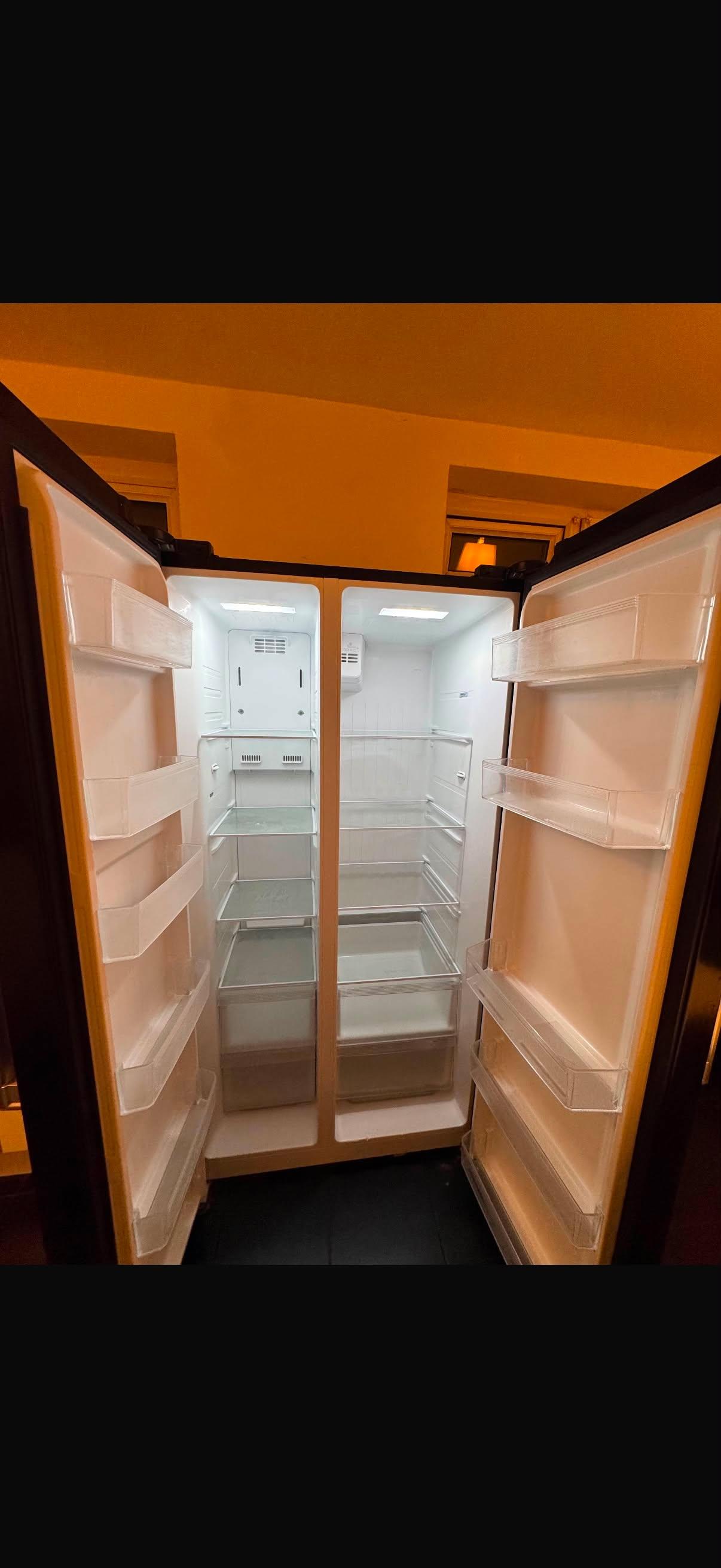 Fridge & Freezer Deep Clean after